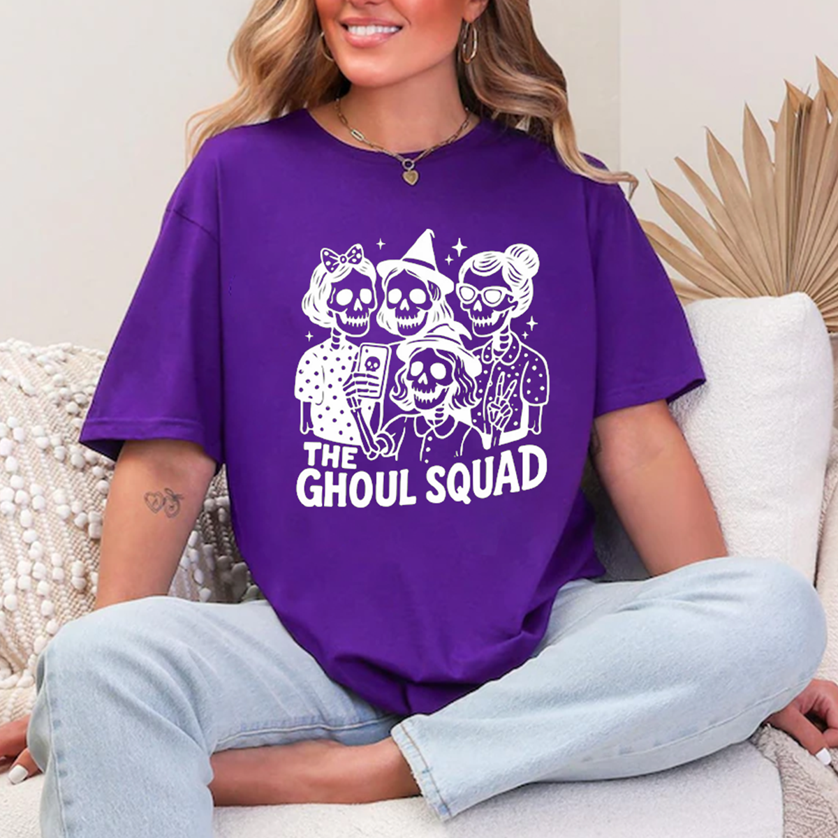 Halloween friends stylish Halloween girl skeleton T-Shirt