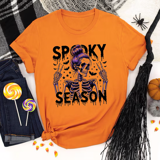 Retro Halloween Skull  Halloween Design T-Shirt