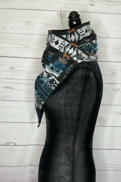 Women's Regal Western Aztec Warm Neck Hood